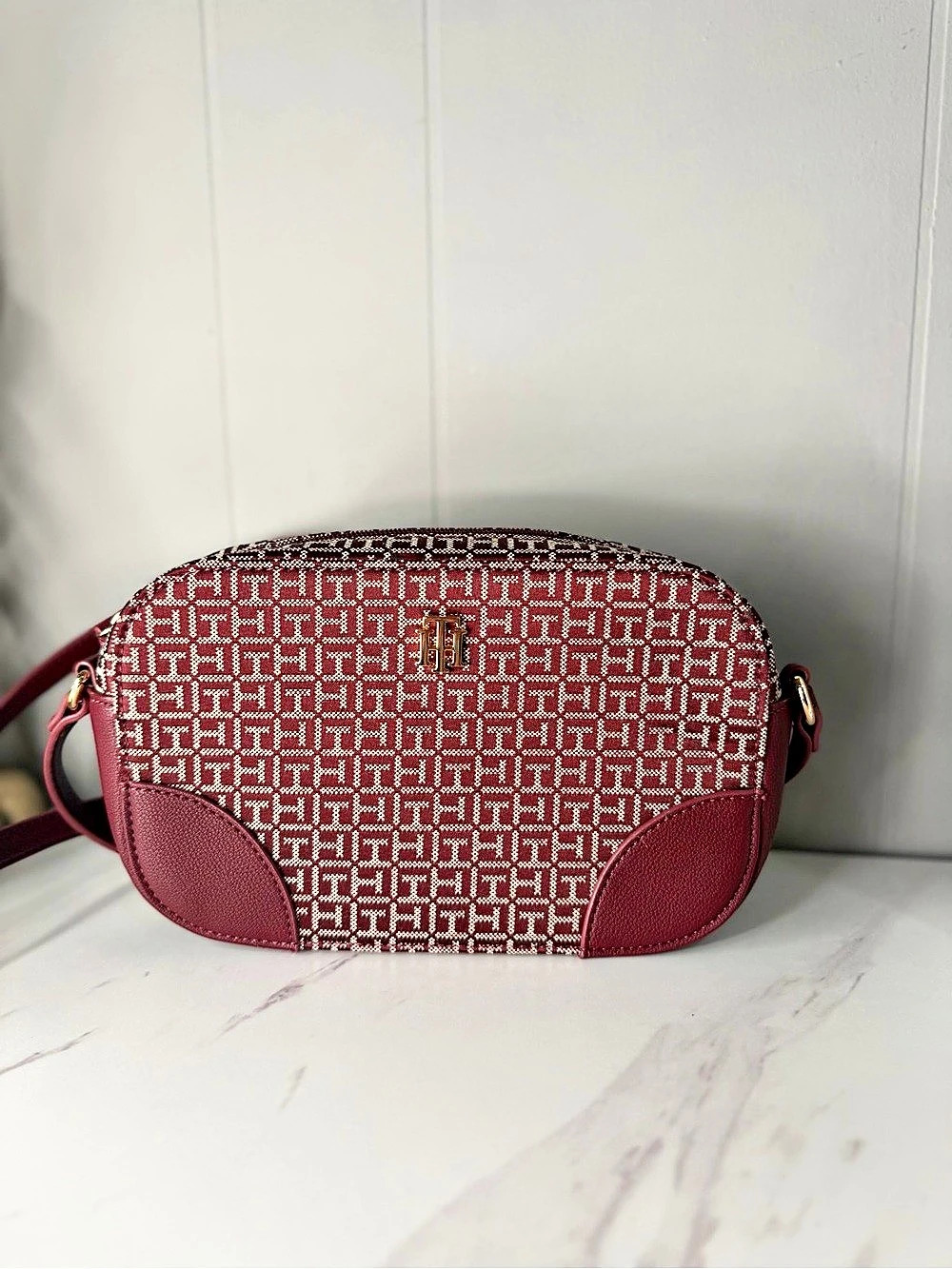 Tommy Hilfiger TH Monogram Crossbody Camera Bag, Burgundy & White